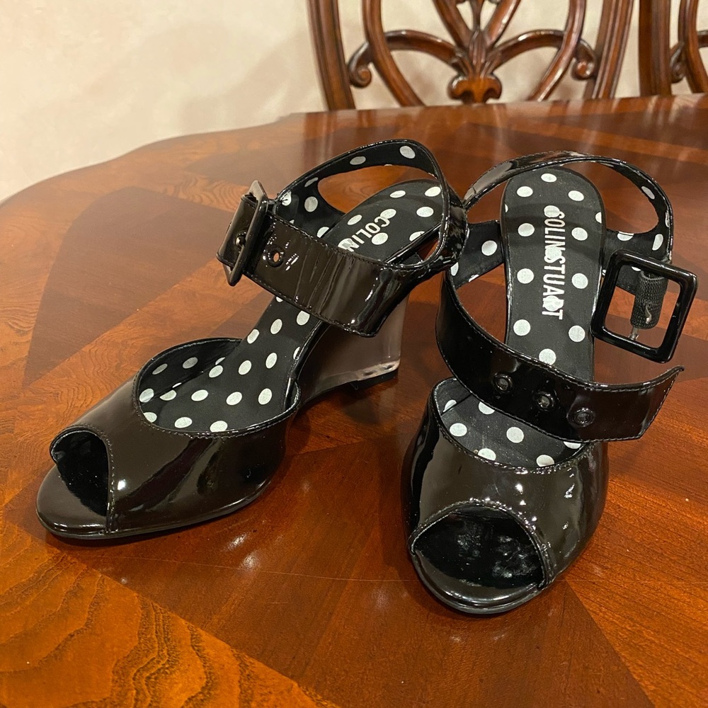 Wedge sandals